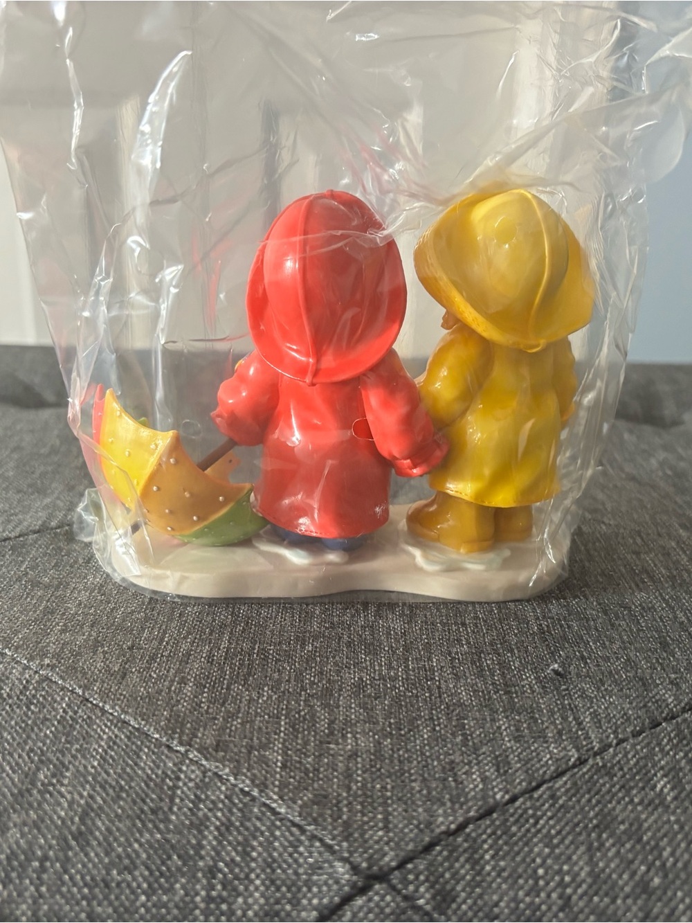 Cherished Teddies Joey & Lindsey "We Can Weather Any Storm Together" 1999 - Picture 2 of 16